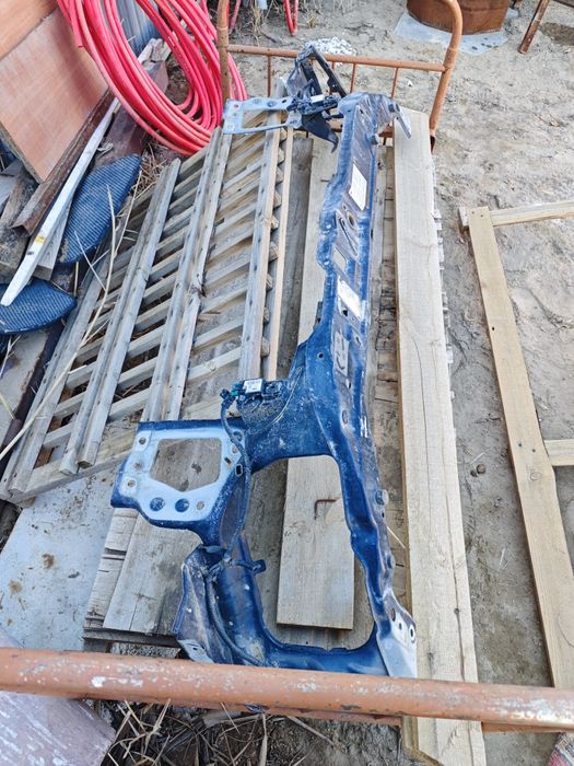 Передний телевизор на Opel vectra C