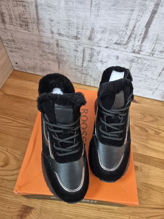 Кроссовки зимние