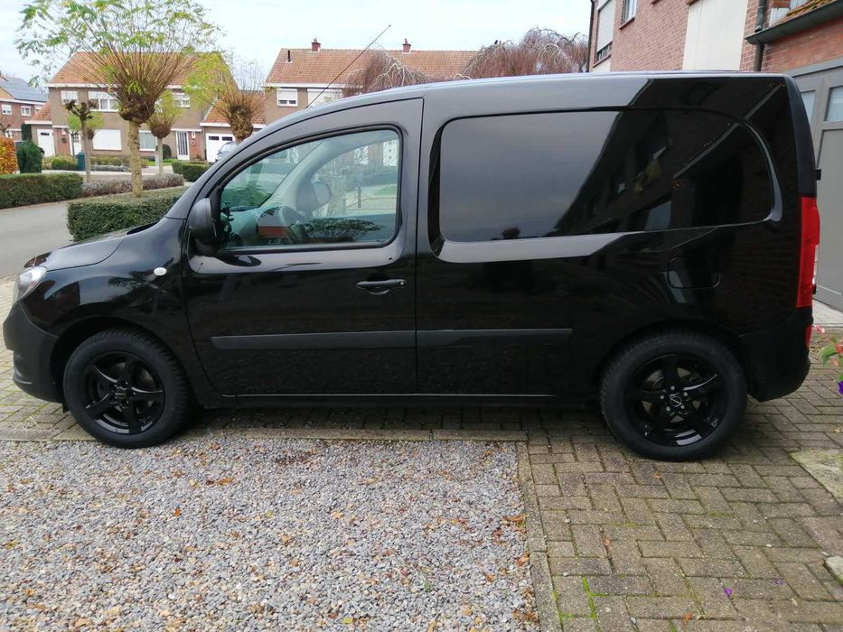 Mercedes-Benz Citan. 66 к.с.