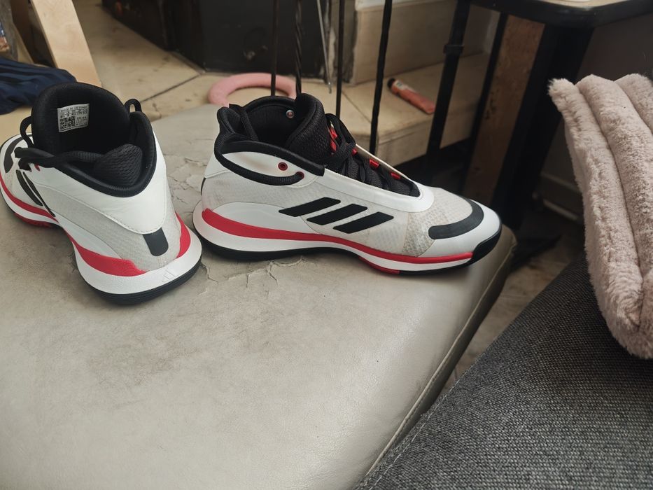 Adidas оригинални N: 43 и 1/3
