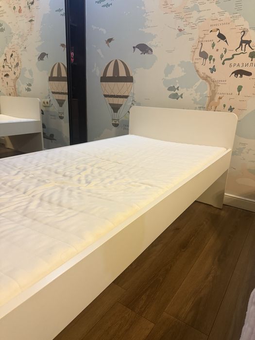 Продам кровать икеа