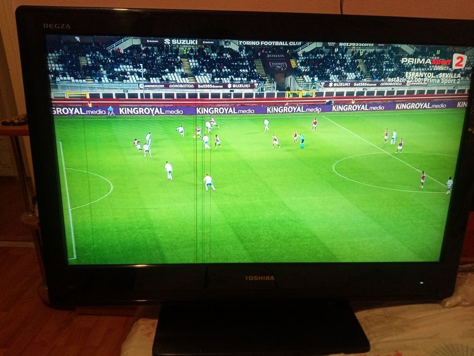 tv lcd thoshiba și telefon Alcatel u5