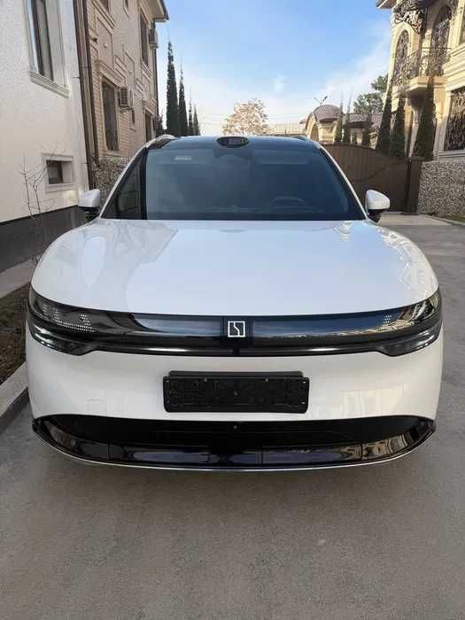 Zeekr 7x 780 RWD pod zakaz