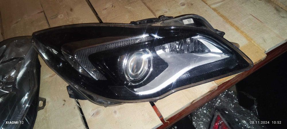 Far Dreapta cu Xenon Opel Insignia Facelift 2015