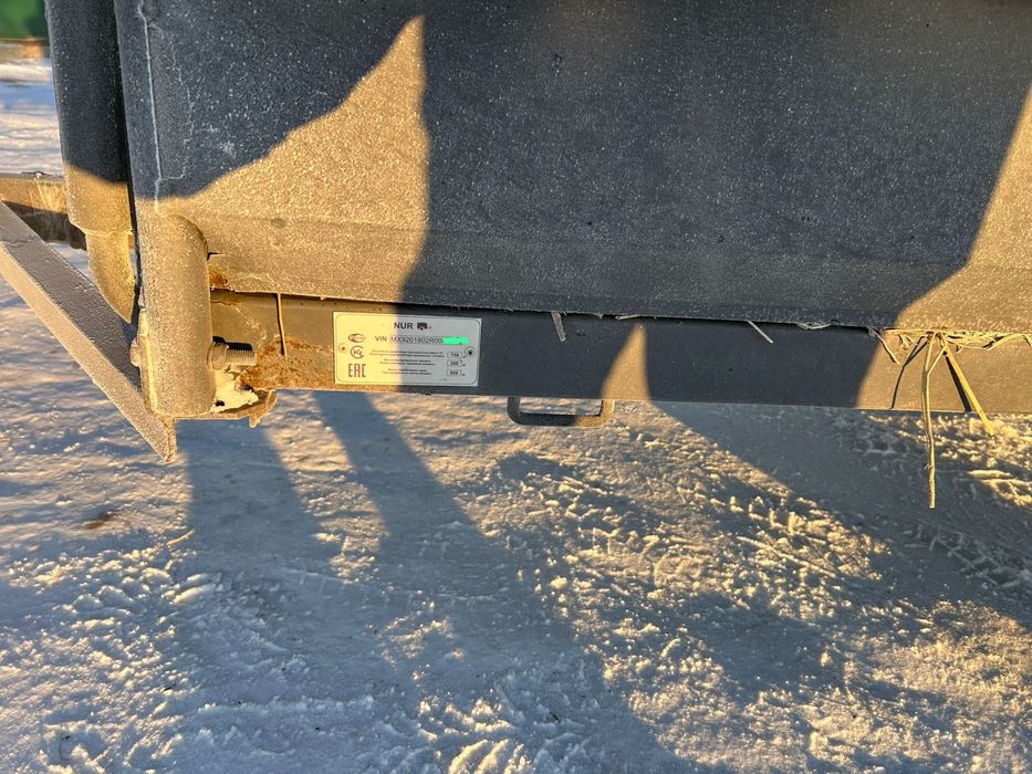 Продам прицеп коневозка