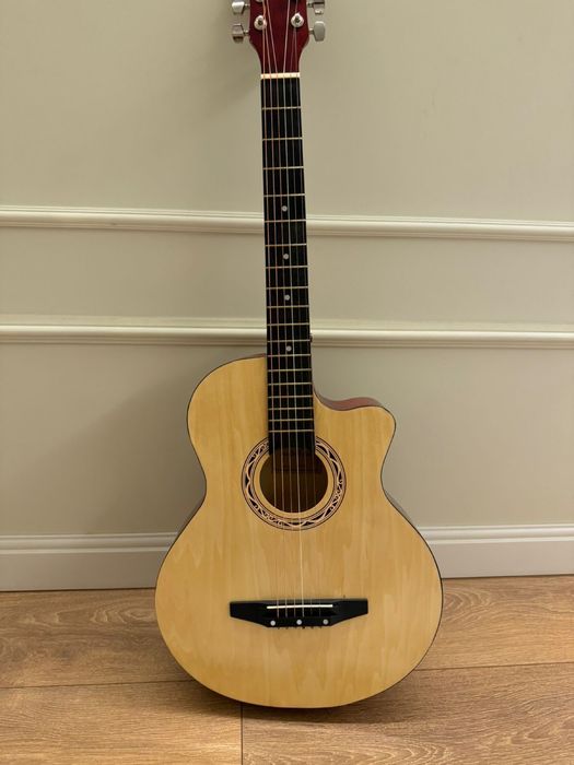 Продаю срочно Гитару