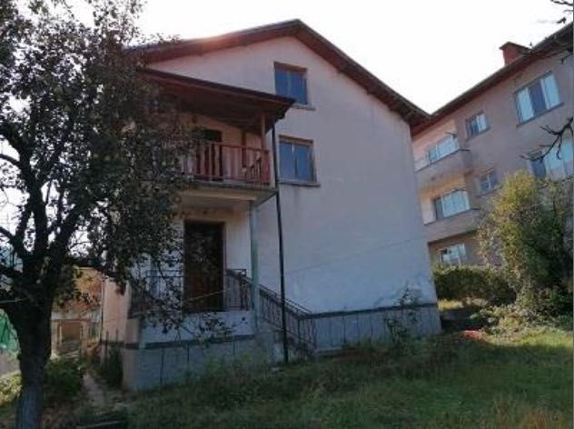 Продажба на имот в гр. Девин