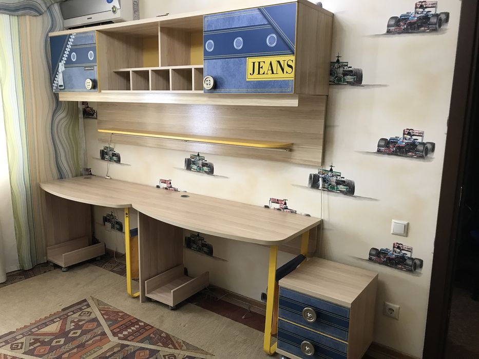 Кровать двухярусная