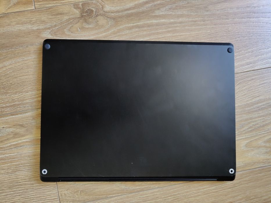 Microsoft Surface 4 / i5-1135G7/ 8 GB ram / Ssd 512 gb