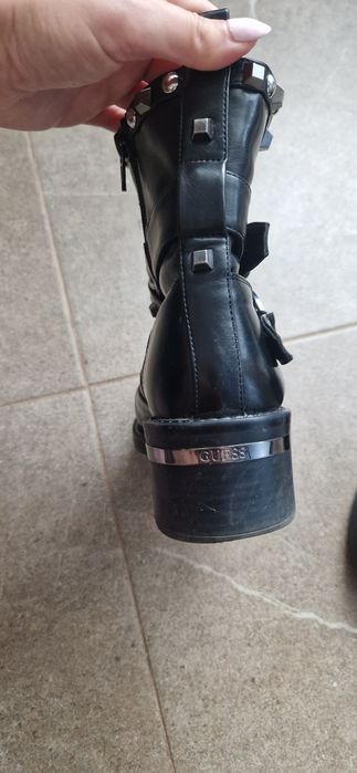 Еко кожа Guess боти 37 размер