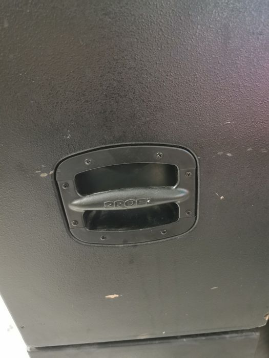 Vând doua incinte pe 18 proel