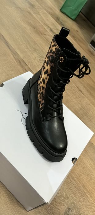 Чисто нови боти топ модел