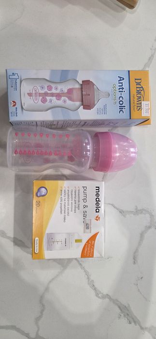 Ручной молокоотсос Medela + ПОДАРКИ