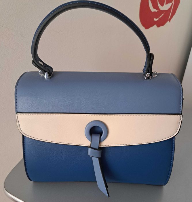 Елегантна и ефектна италианска дамска чанта