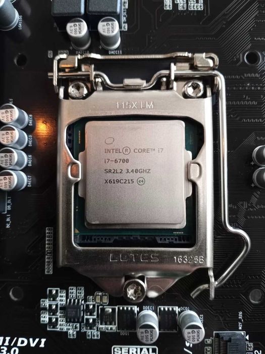 Процесор Intel Core i7 6700 (3,4Ghz – 4,0 Ghz) – LGA 1151 (Skylake)