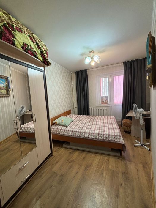 Продам 5 комнатную квартиру