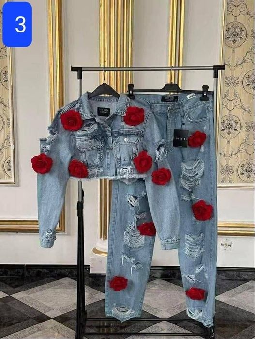 Compleu de blugi M și L