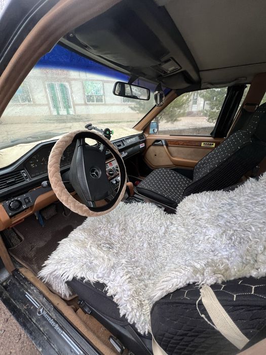 Мерс 124 универсал 230