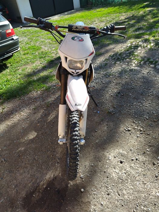 Motocros AJP  PZ 3 motor 125cc