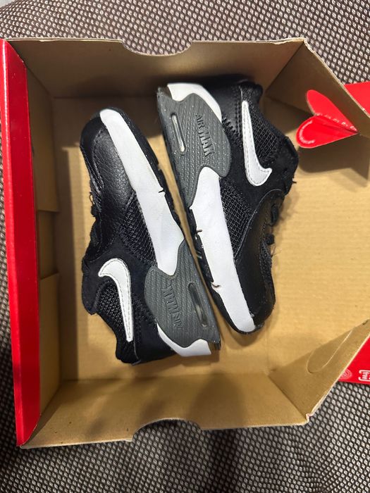 Детски маратонки Nike airmax excee 22