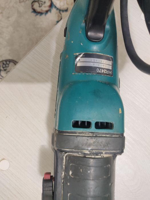 Makita HR2470 orginal sotiladi xolati izohda