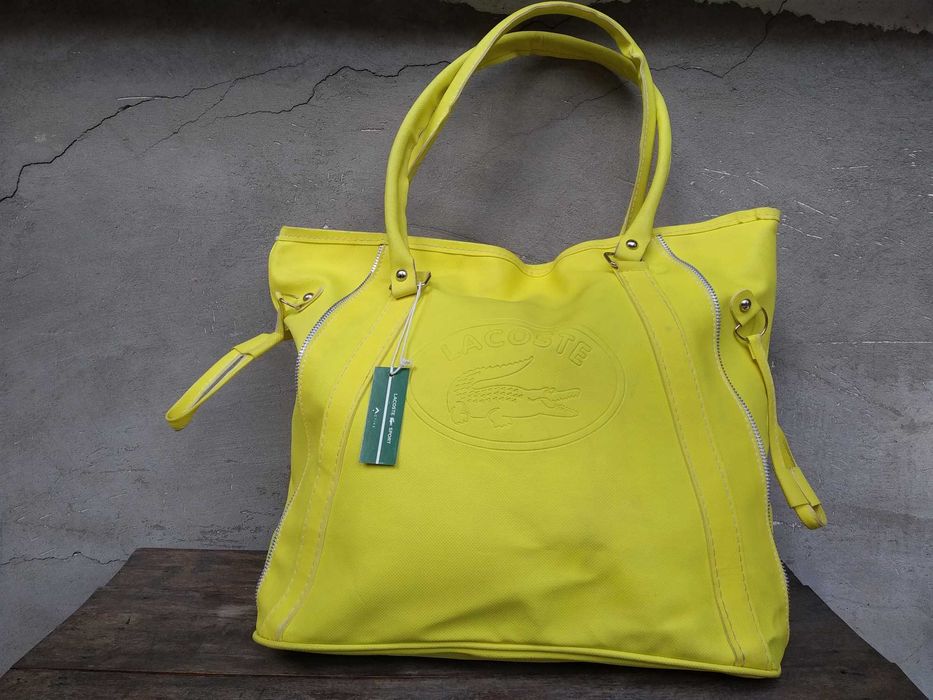 Разпродажба. Чисто нови дамски чанти / раници! Lacoste / CHANNEL