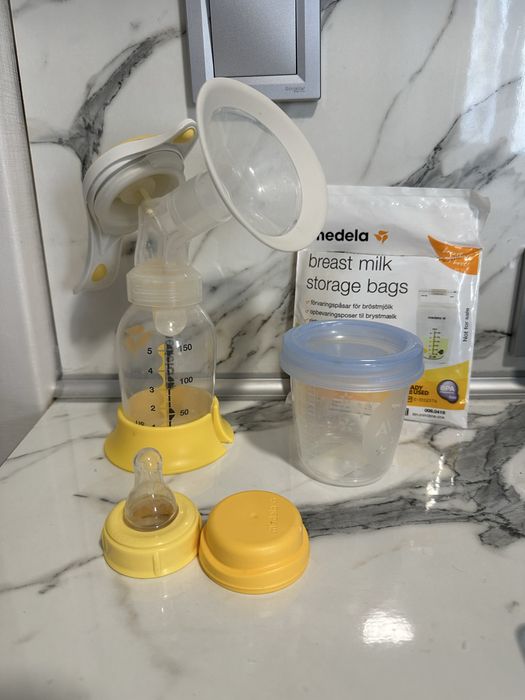 Помпа за кърма Medela