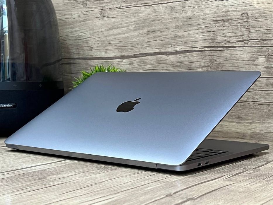 б/у MacBook Pro 13” М2 / 24Gb / 512b Grey