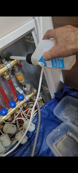 Mentenanţă la Incalzire Spalare chimica Pardoseala Calorifere.