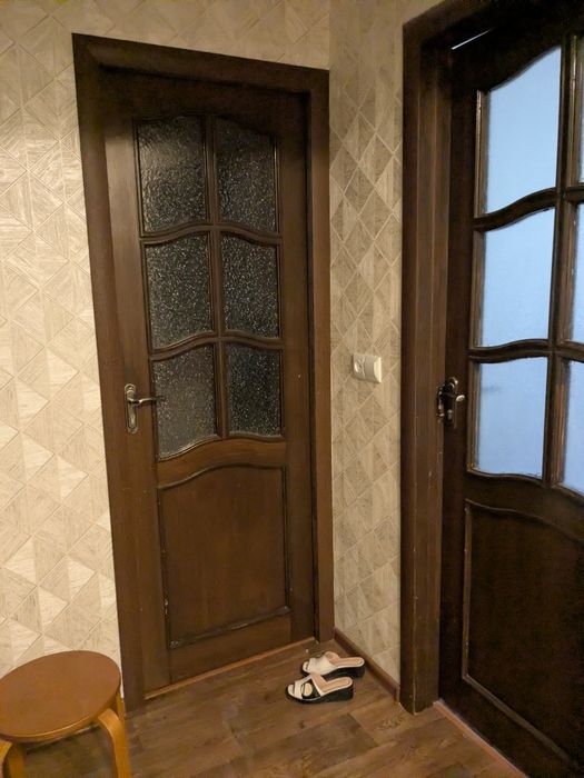 Есіектер сатылады