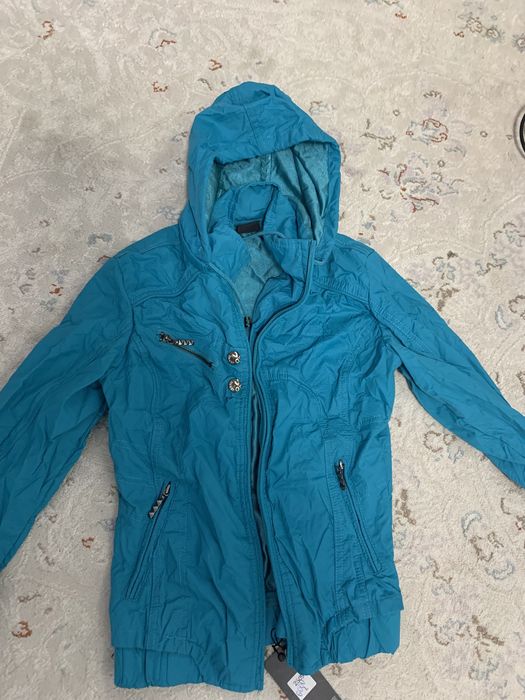 Новая курточка S