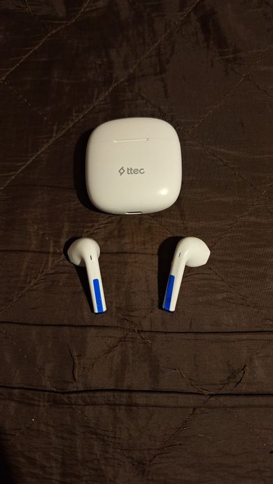 Смартфон Redmi 13C + подарък безжични  слушалки