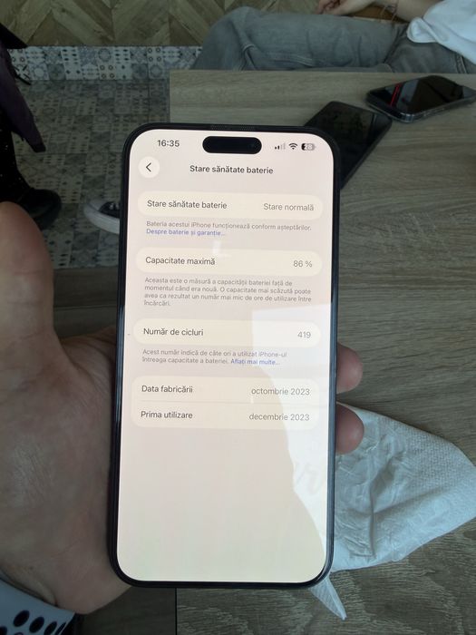 Vand iphone 15 pro max 256 gb albastru