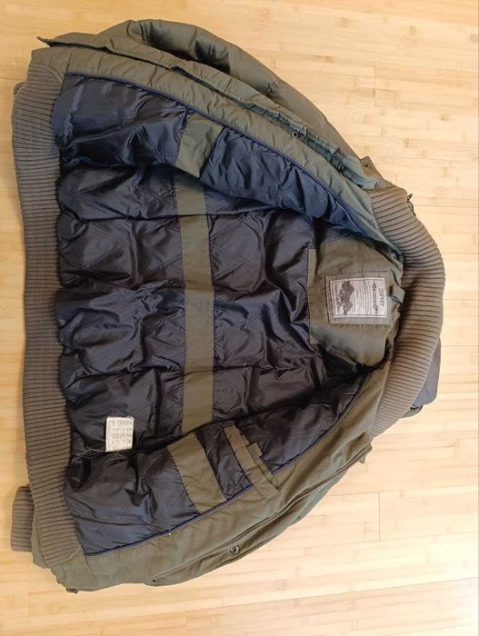 Мъжко зимно яке Esprit