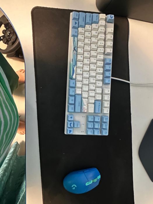 Vand casti , mouse , tastatura gaming