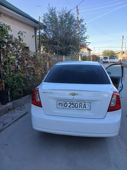 Lasetti Gentra qilingan