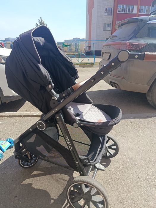 Продам детскую коляску два в одном в хорошем качестве