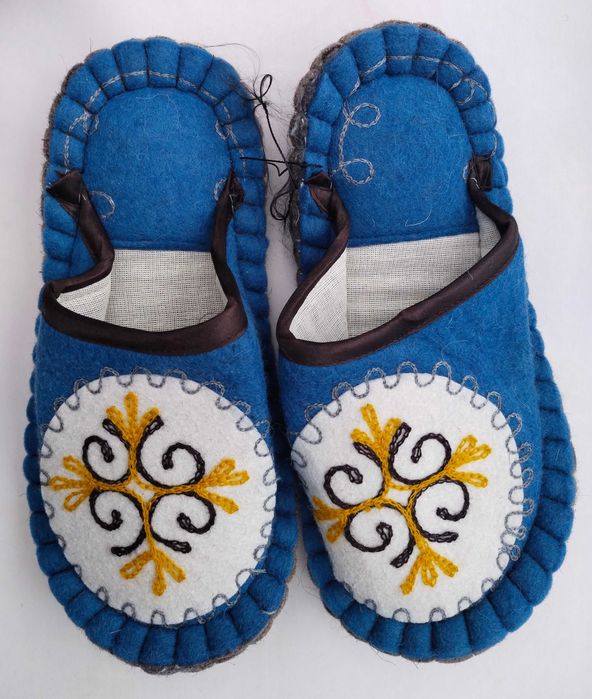 Тапочки из войлока