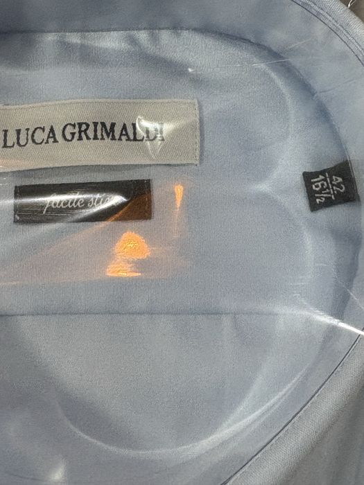 Vand 3 camasi si doua tricouri, Braiconf, Arres, Luca Grimaldi