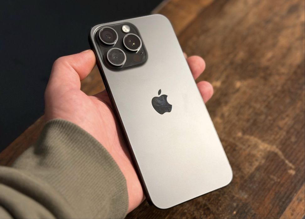 Iphone 14 pro max    ,citeste descrierea