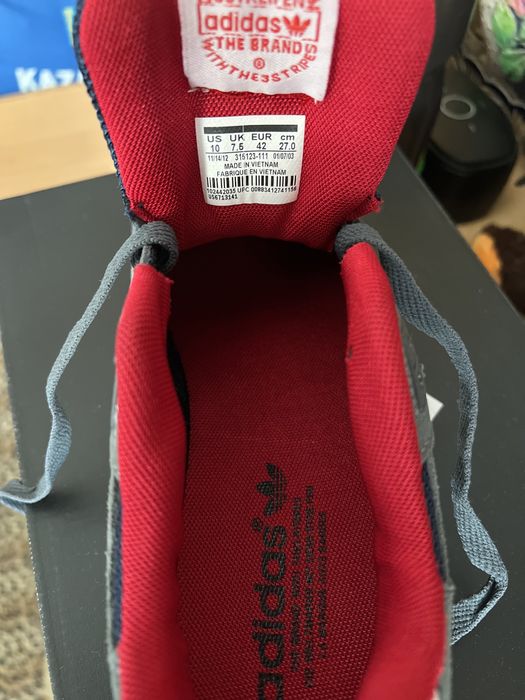 Кроссовки Adidas