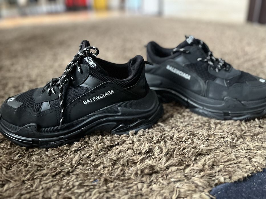Adidasi Balenciaga Triple S