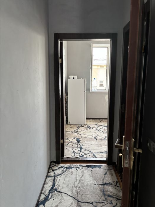 Продается 2 х комнатная квартира