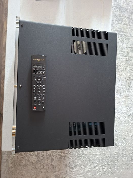 Preamplificator Electrocompaniet EC 4.7