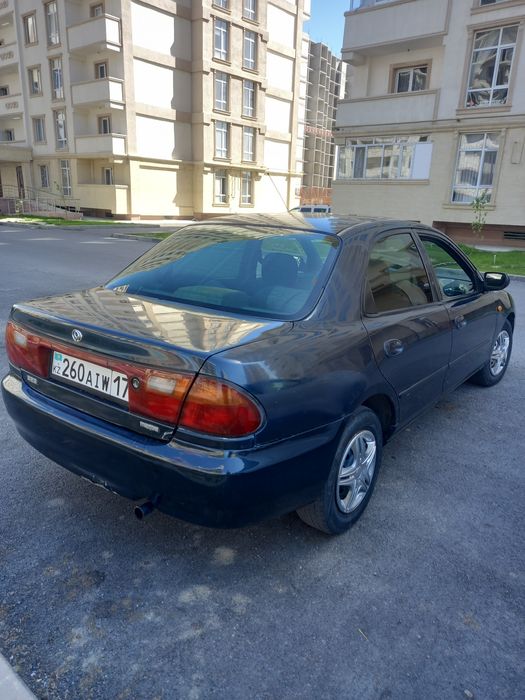 Мазда 323 сатылады