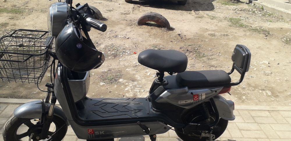 Электронный велик SK-8