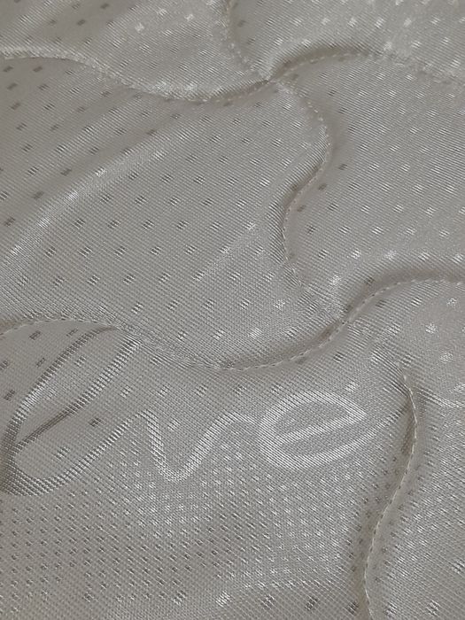 Матрас  беспружинный