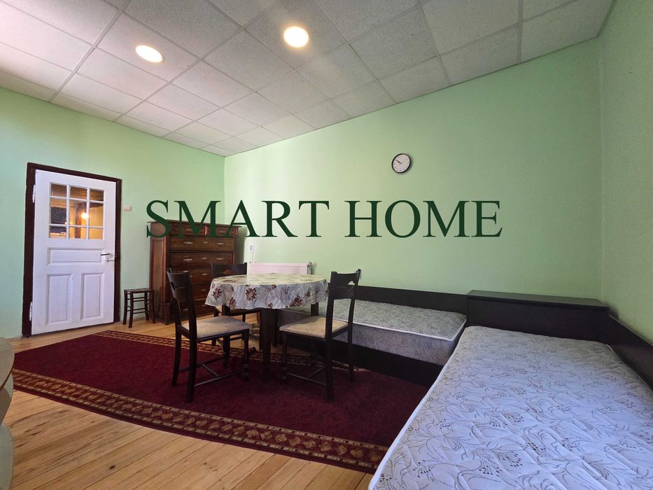 Дава се под наем Тристаен апартамент в Велико Търново, Център - 80 кв.м за 331.5 € - Снимка #1