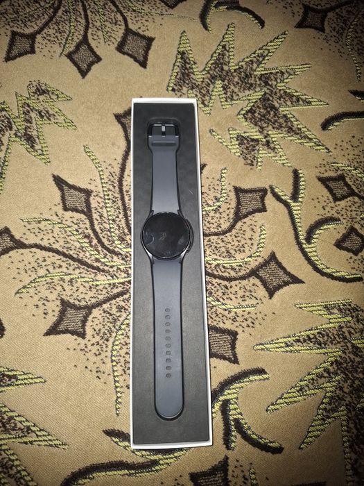Samsung watch 5.