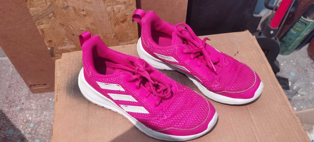 Nike adidas N 38,5    маратонки упортебявани